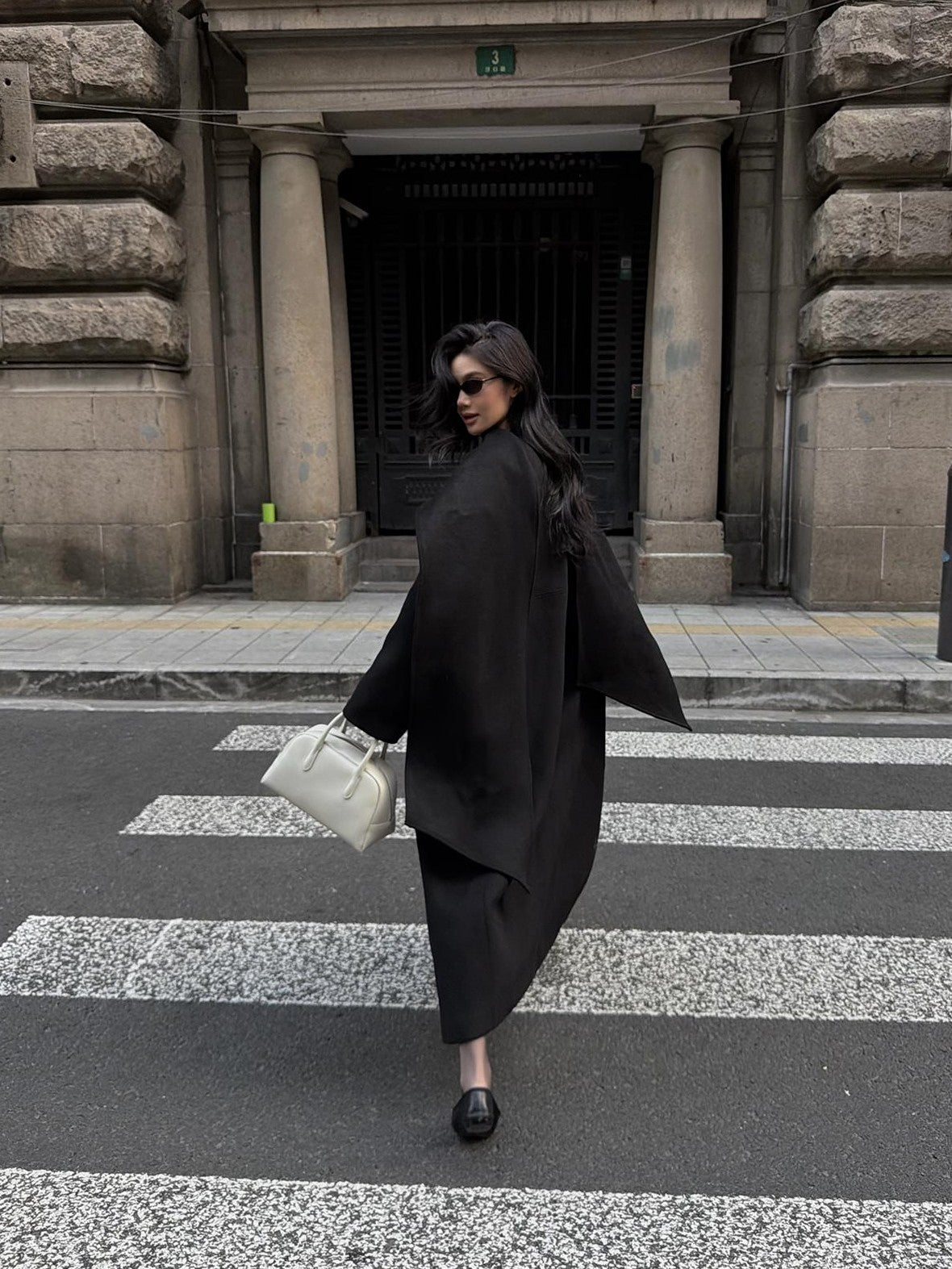 rovente Solid Straight Fit Lapel Long Sleeve Wool Blend Women's Long Wool Coats