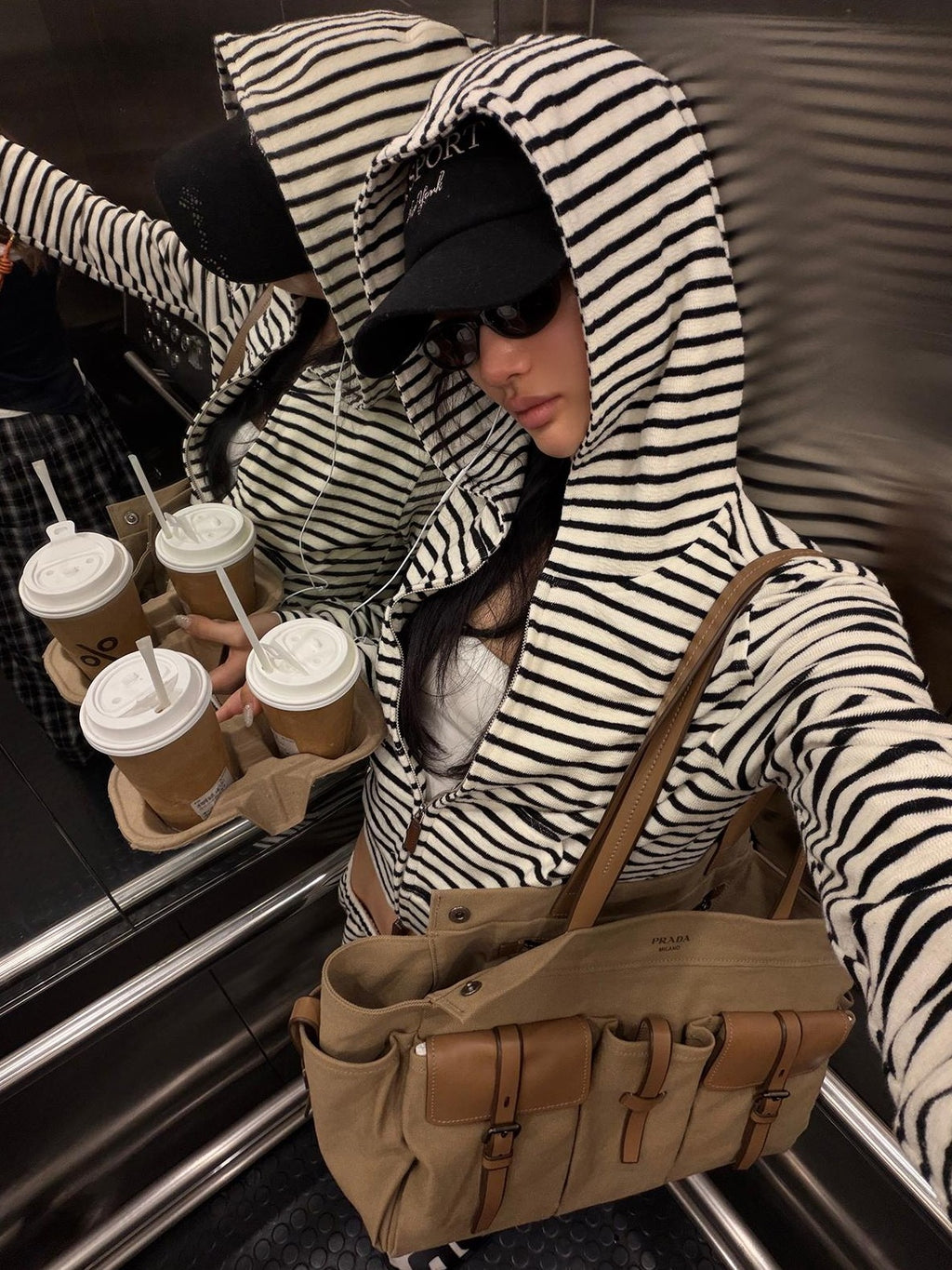 rovente Striped Hooded Zip Up Cropped Women's Polyester Casual Top & Shorts Sets