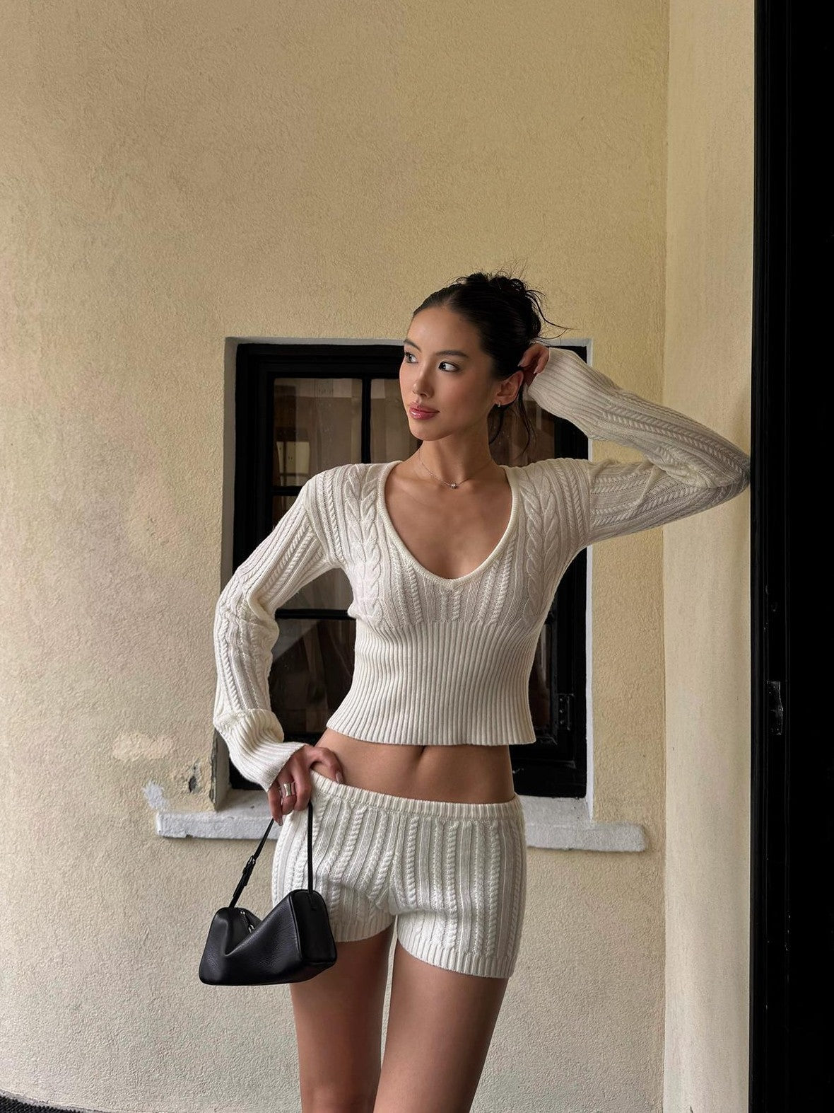 rovente V-neck Waist Cinched Cable Knit Women's Wool Blend Casual Top & Shorts Sets