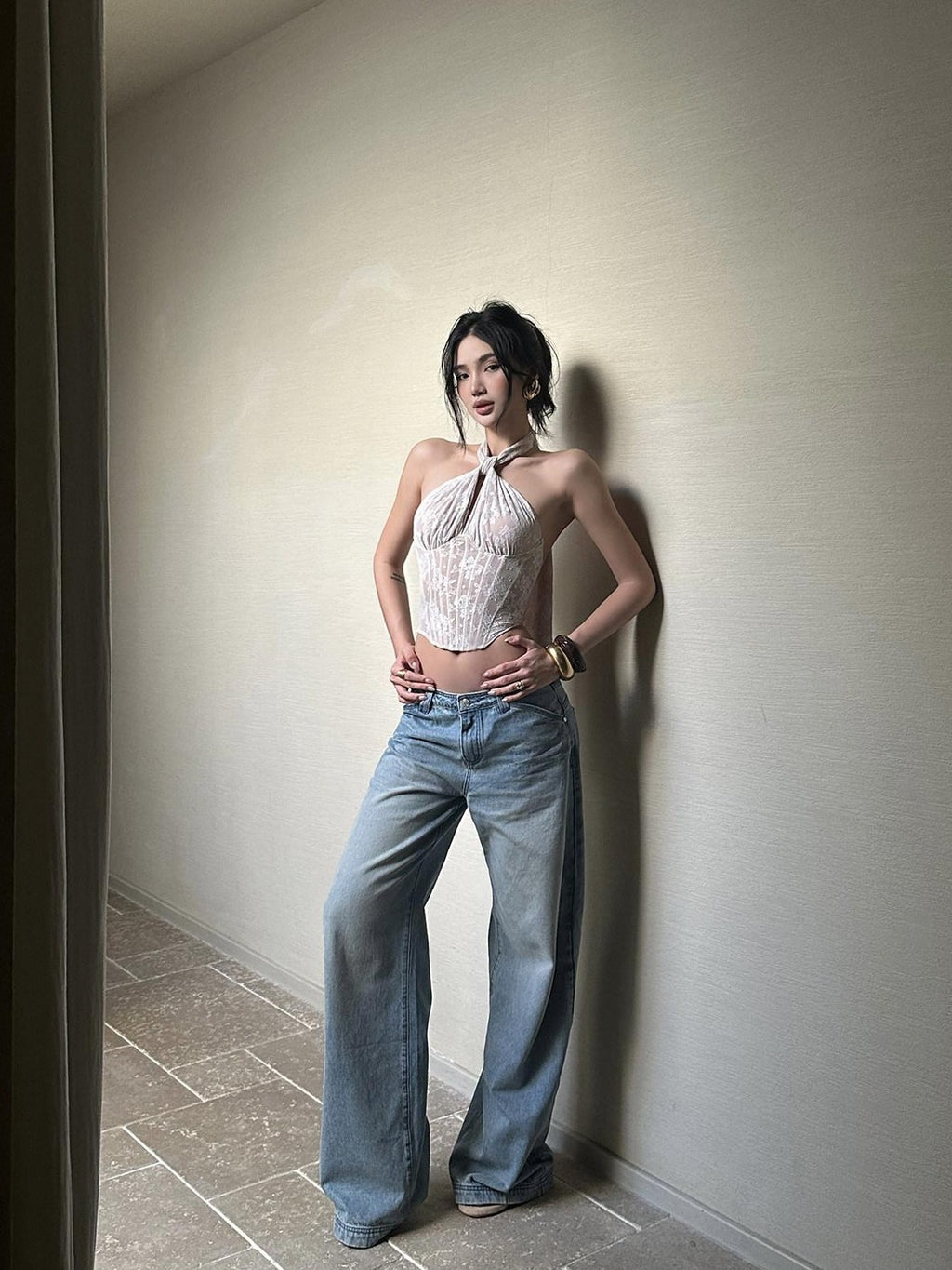 rovente Washed Blue Relaxed Low Rise Zip Fly Women's Denim Wide-leg Jeans
