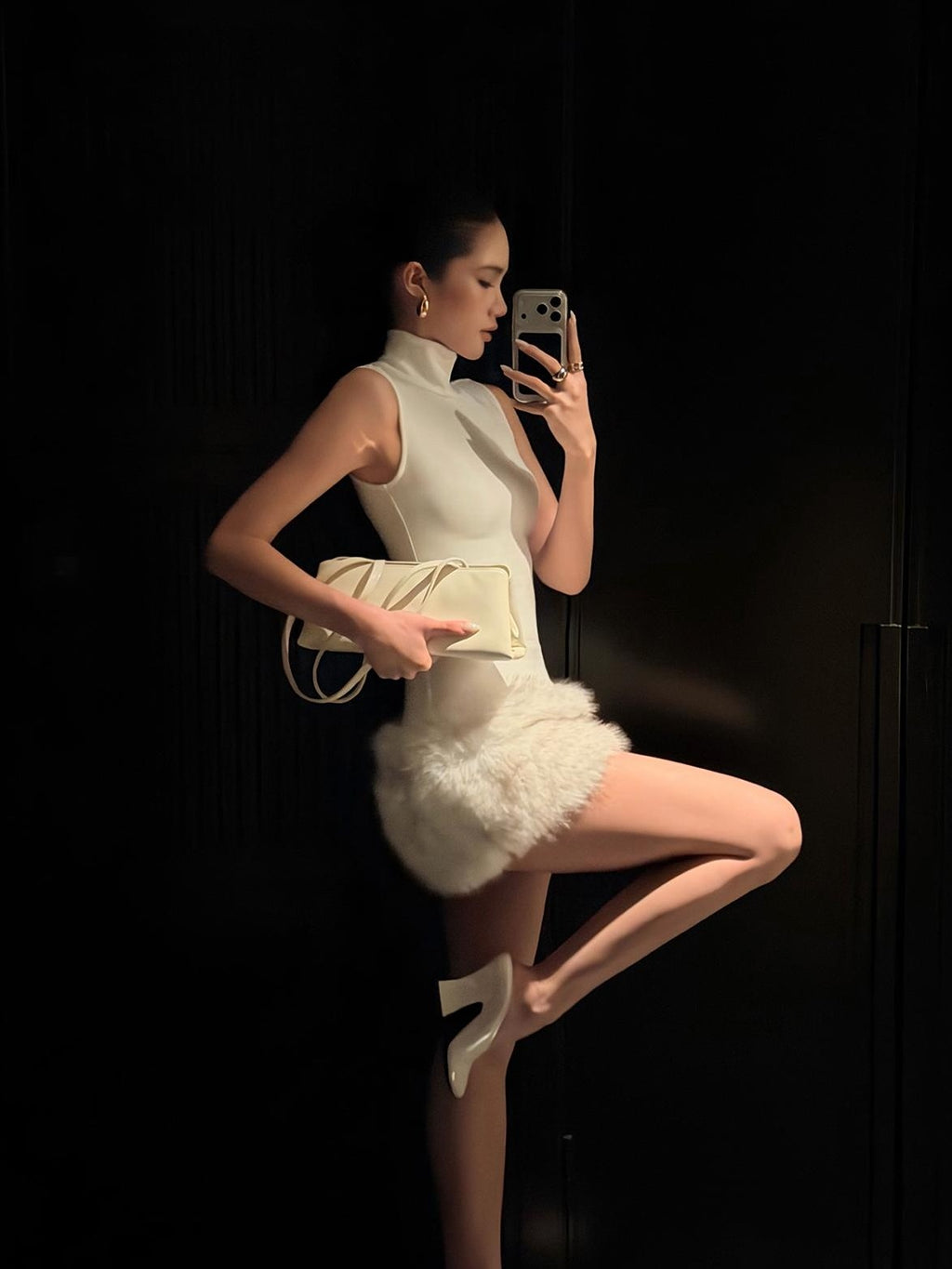rovente White High Neck Sleeveless Knit Slim Fit Women's Bodycon Mini Dresses
