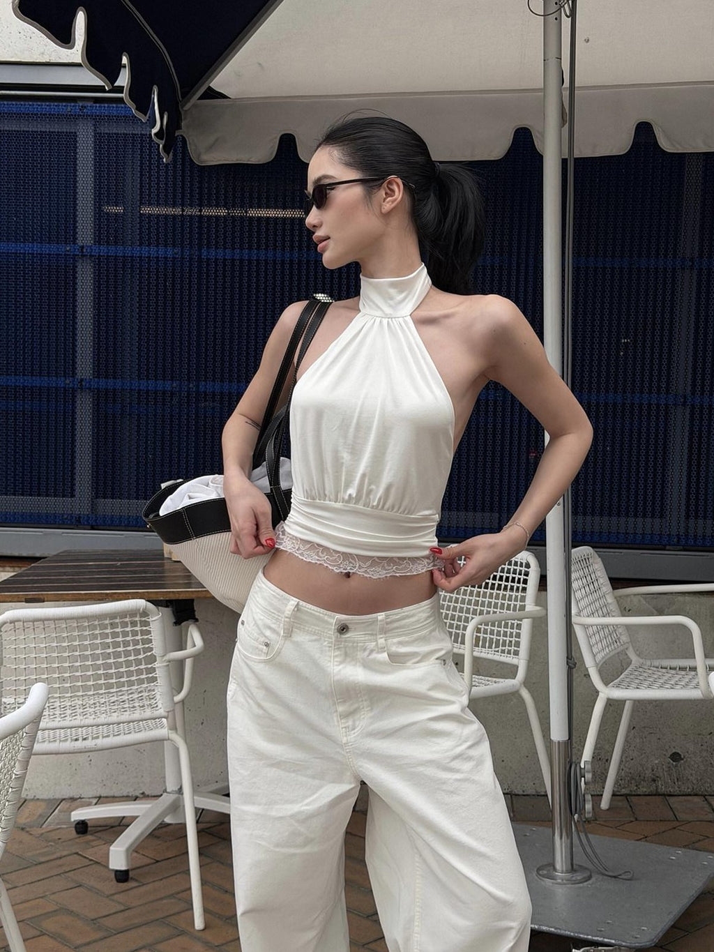 rovente White Lace Stand Collar Slim Cropped Women's Acetate High Stretch Halter Tops