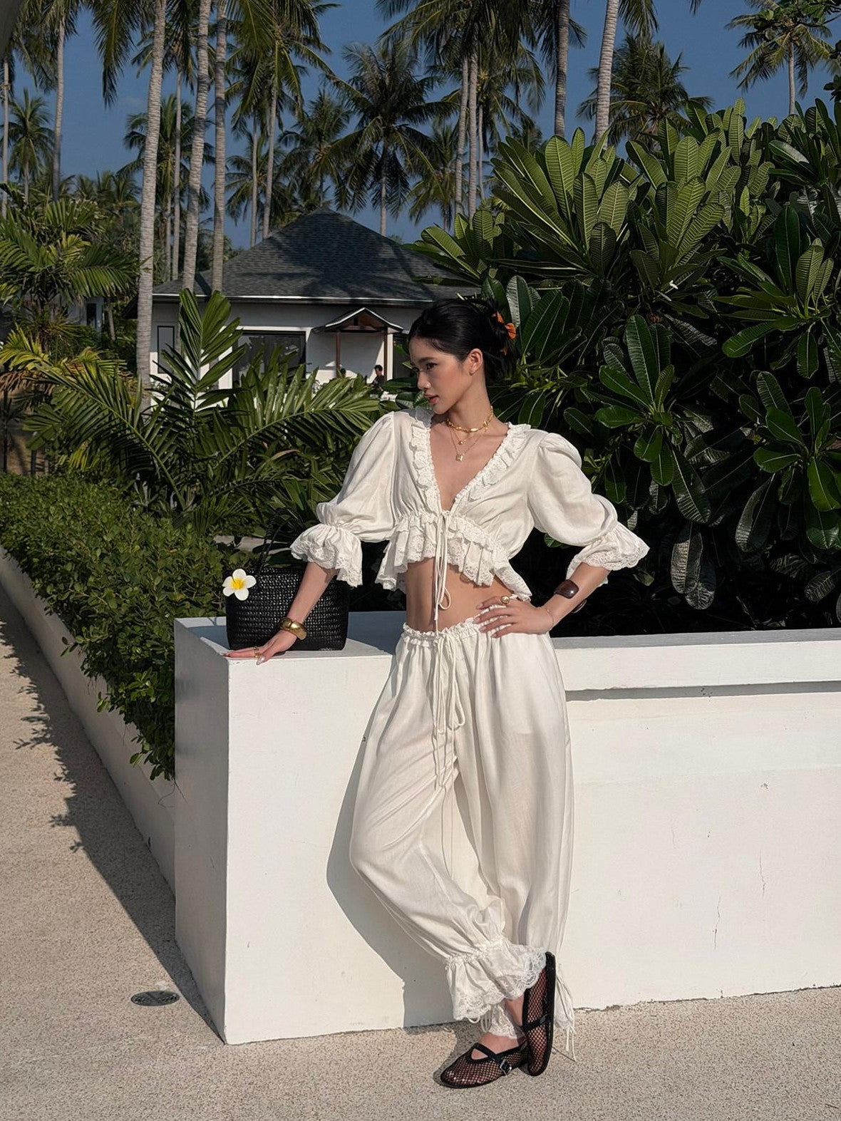 rovente White Lace Trim Ankle Tie Loose Fit Women's Lightweight Harem Pants