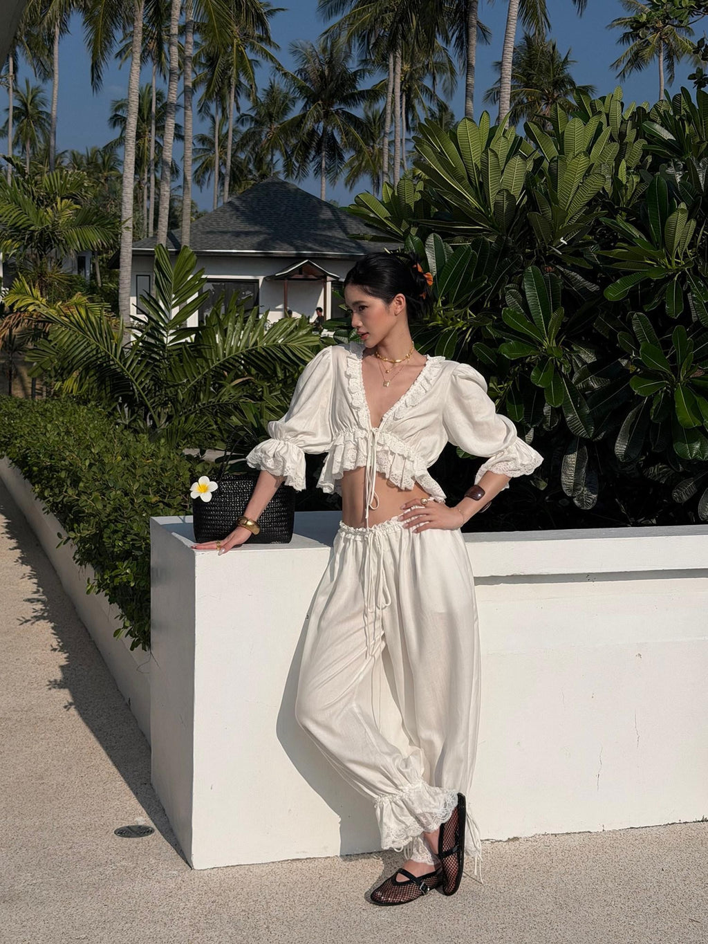 rovente White Lace Trim Ankle Tie Loose Fit Women's Lightweight Harem Pants