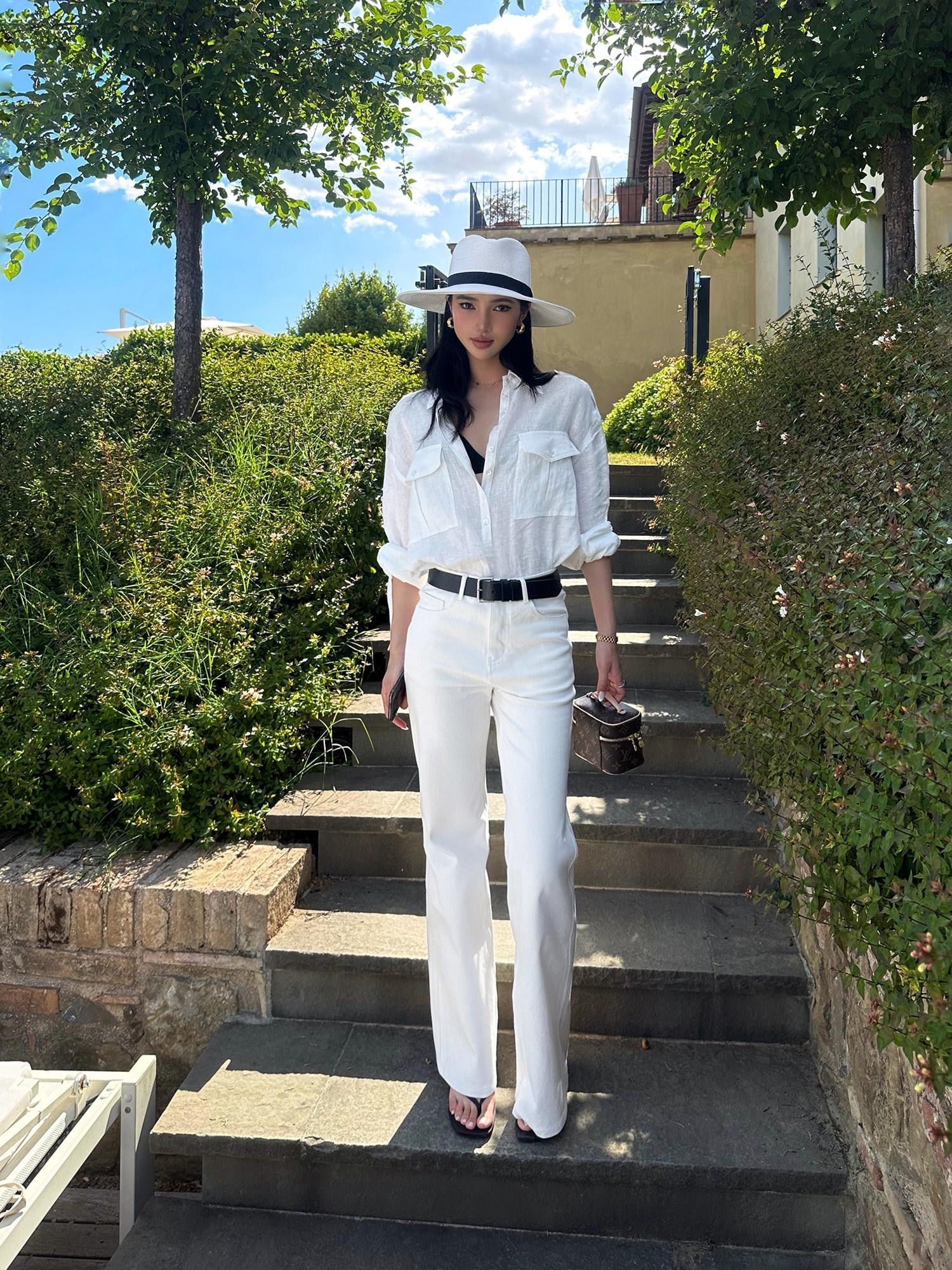 rovente White Leg Lengthening American Micro Flare Slim Fit Women's Denim Flare Jeans