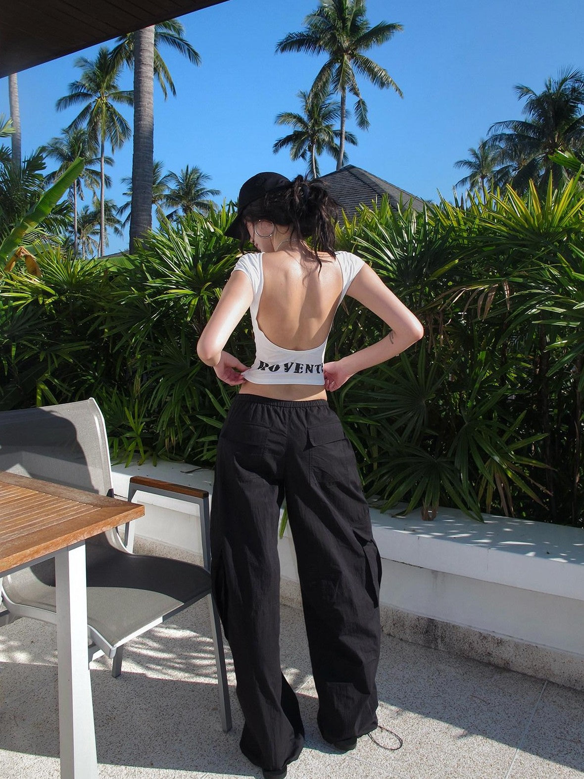rovente White Letter Print Short Sleeve Slim Fit Backless Women's Cotton Blend Crop Tops