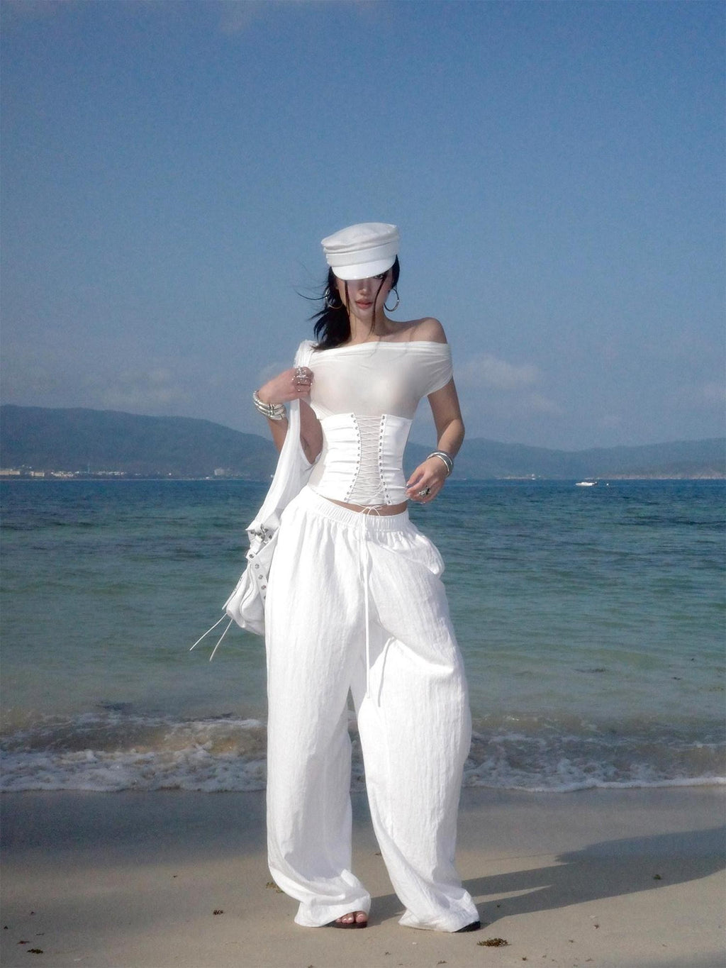 rovente White Lightweight Loose Low Waist Casual Women's Cotton Blend Wide-leg Pants