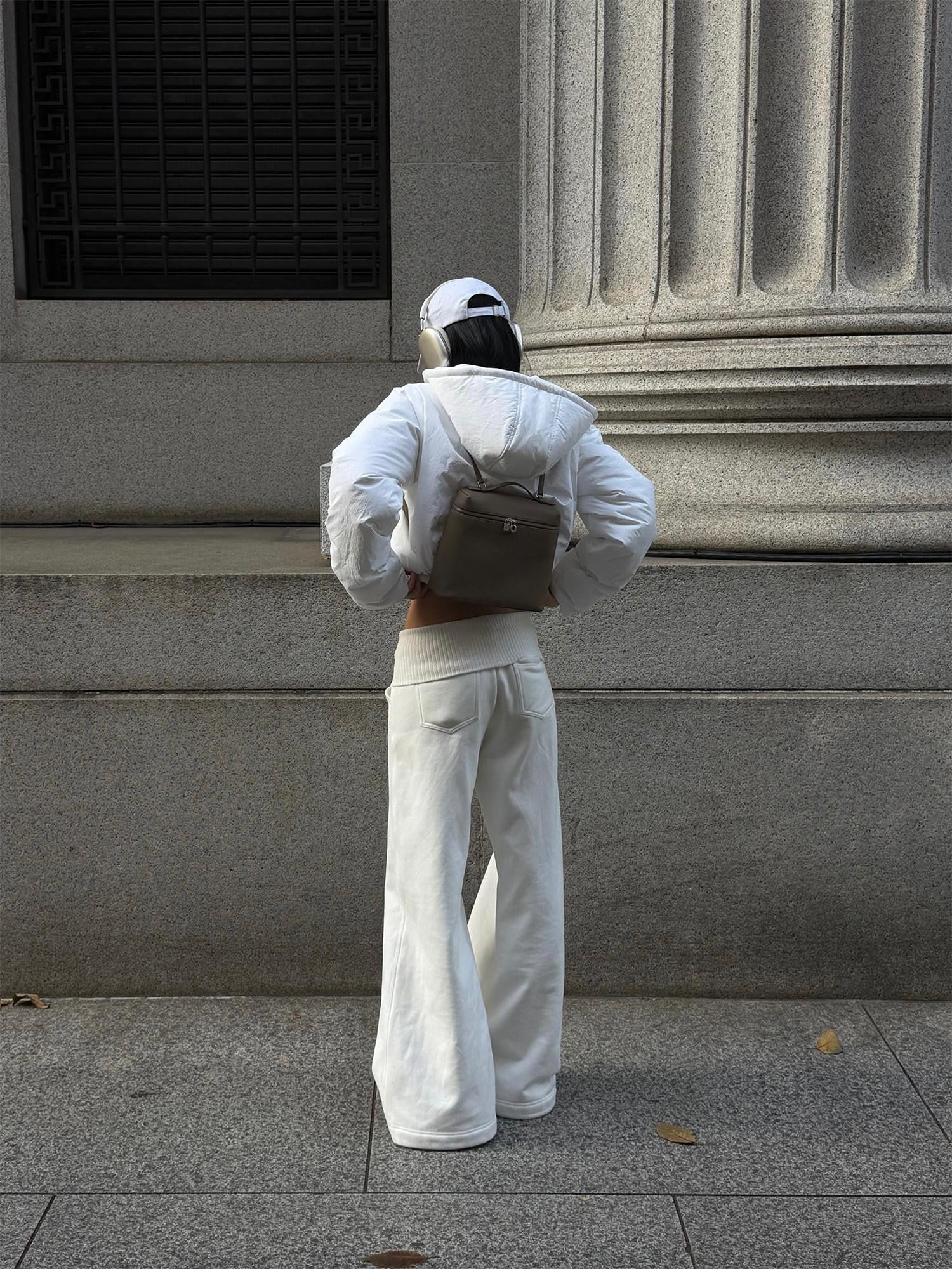 rovente White Ribbed High Waist Micro Flare Pockets Knit Women's Cotton Blend Sweatpants