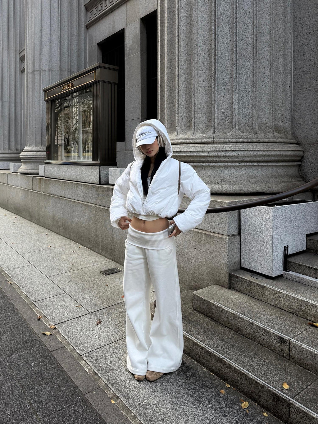 rovente White Ribbed High Waist Micro Flare Pockets Knit Women's Cotton Blend Sweatpants