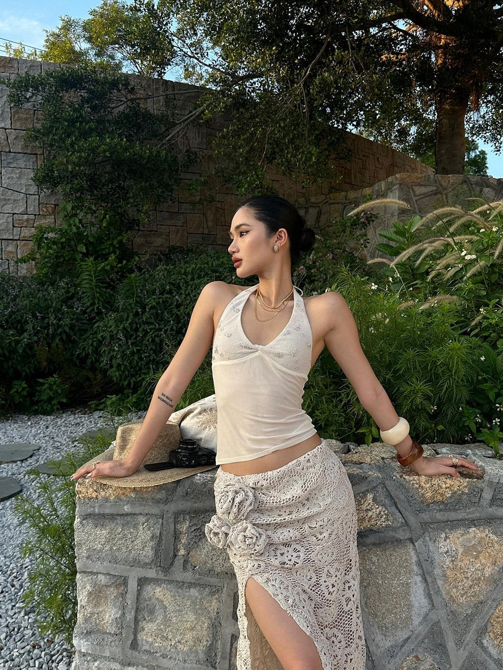 rovente White Sequin Spliced Backless Slim Fit Women's Polyester Halter Tops