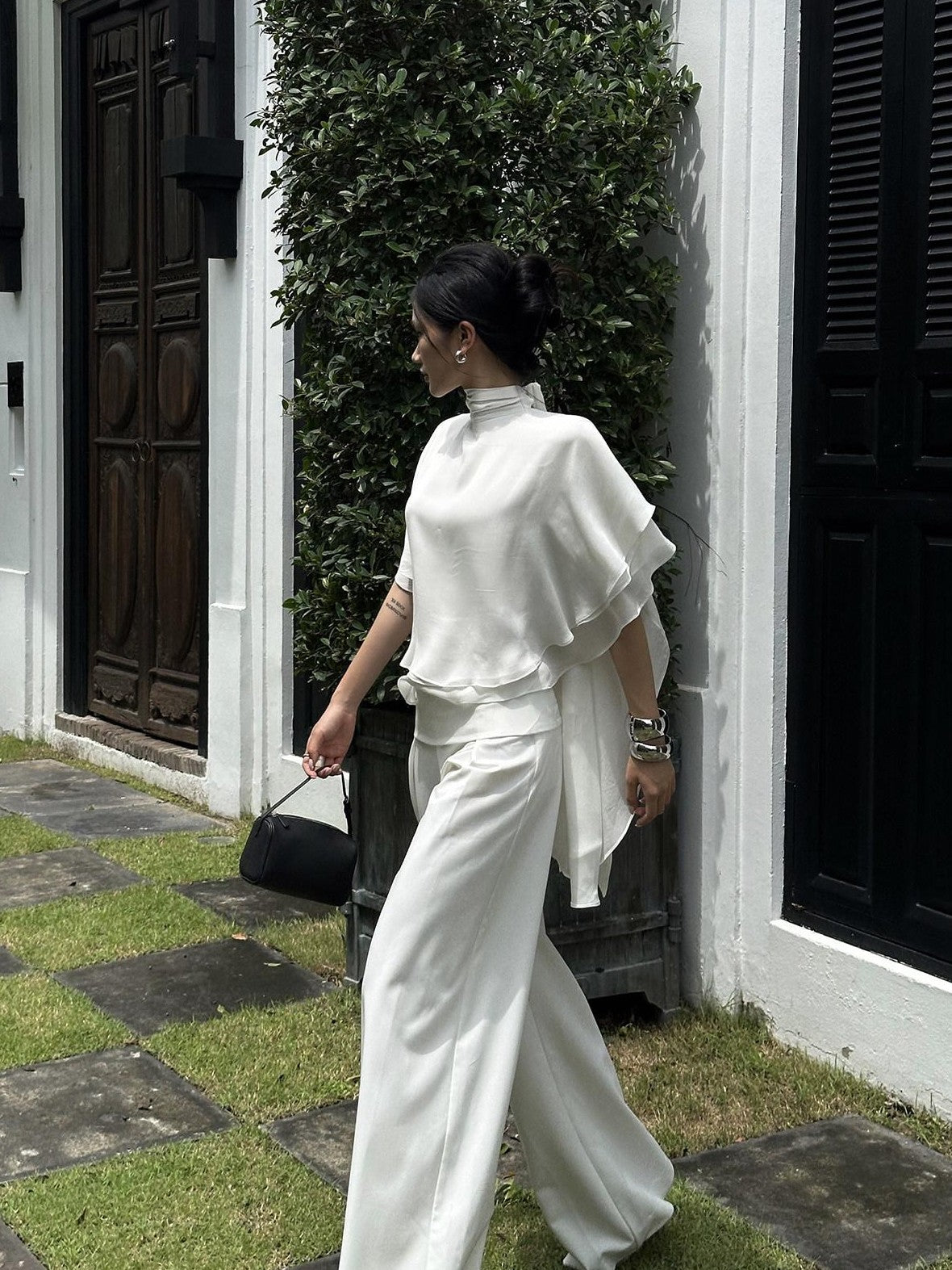 rovente White Shawl Overlay Ruffle Sleeve Stand Collar Women's Polyester Tunic Blouses