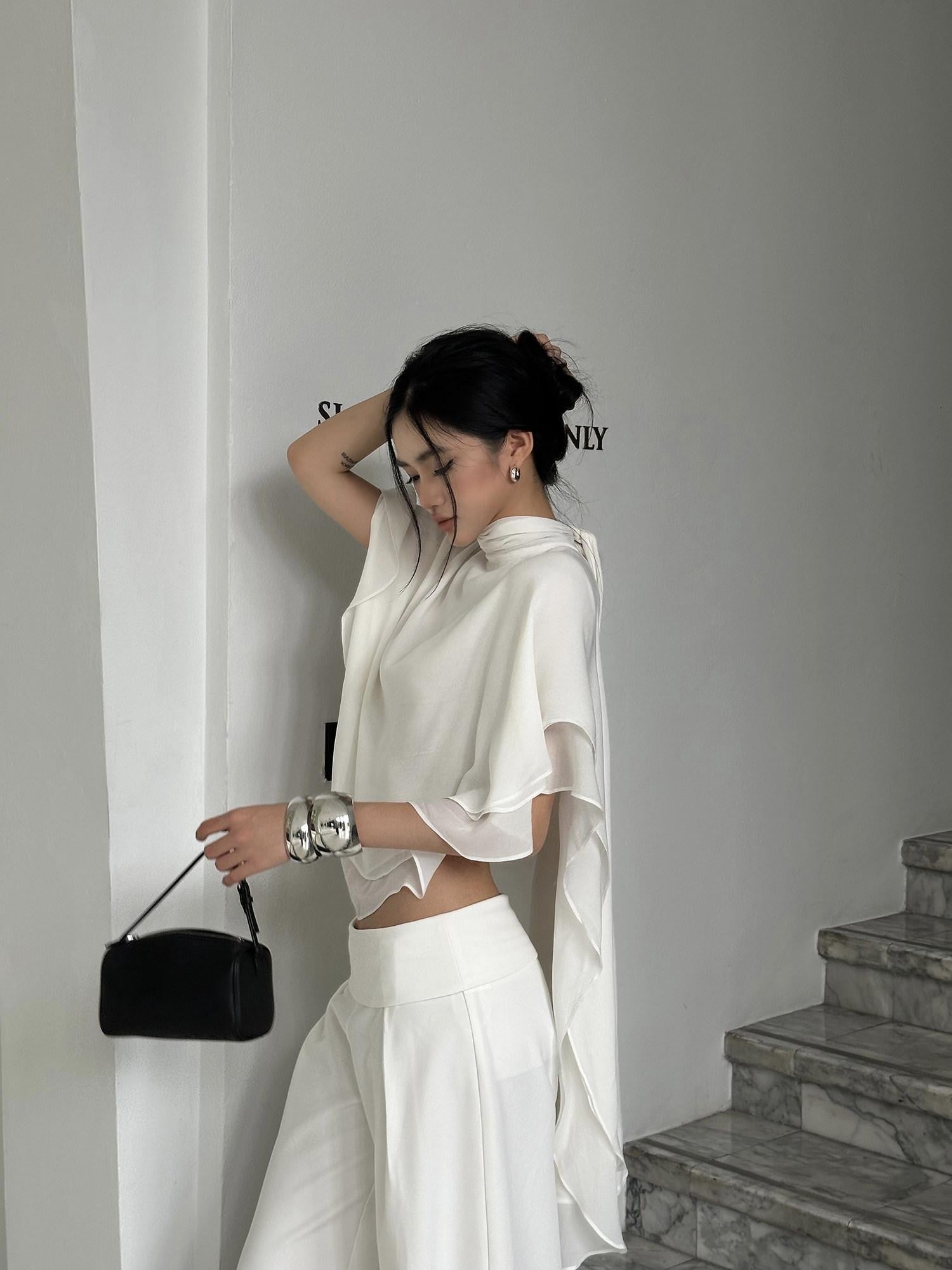 rovente White Shawl Overlay Ruffle Sleeve Stand Collar Women's Polyester Tunic Blouses