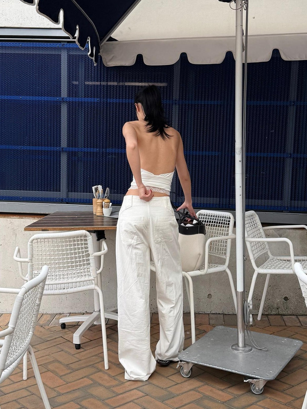 rovente White Solid Pockets Woven Natural Waist Women's Pure Cotton Wide-leg Jeans