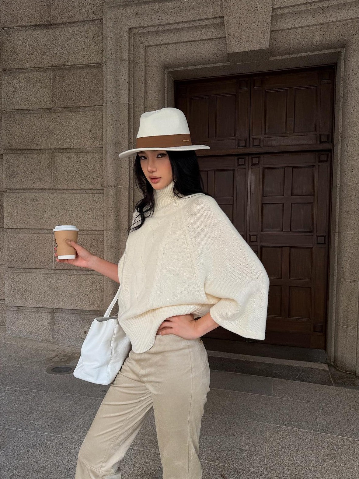 rovente White Solid Stand Collar Batwing Sleeve Cable Knit Women's Wool Sweaters