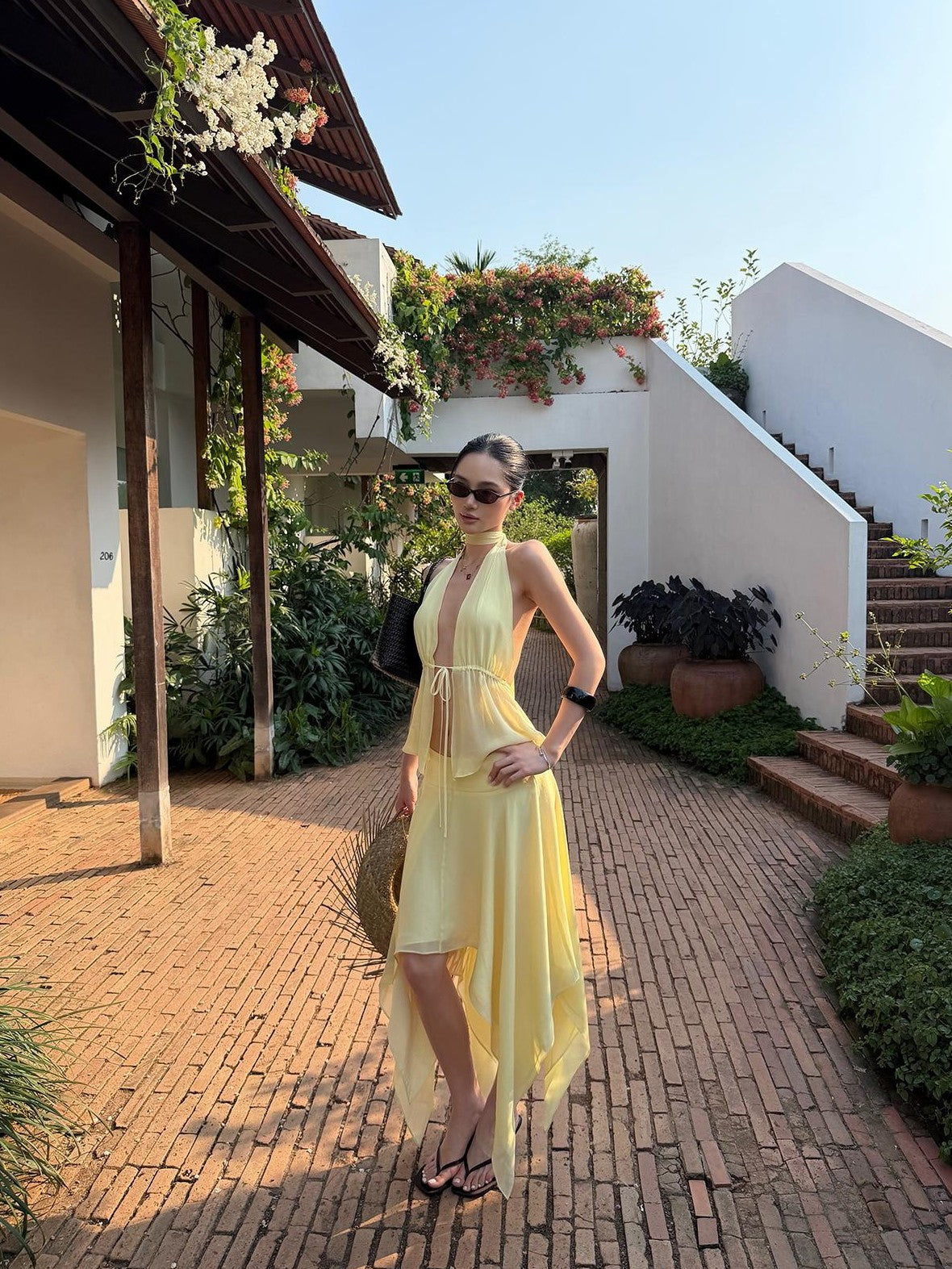 rovente Yellow Deep V-neck Sleeveless Asymmetric Two Piece Women's Matching Skirt Sets