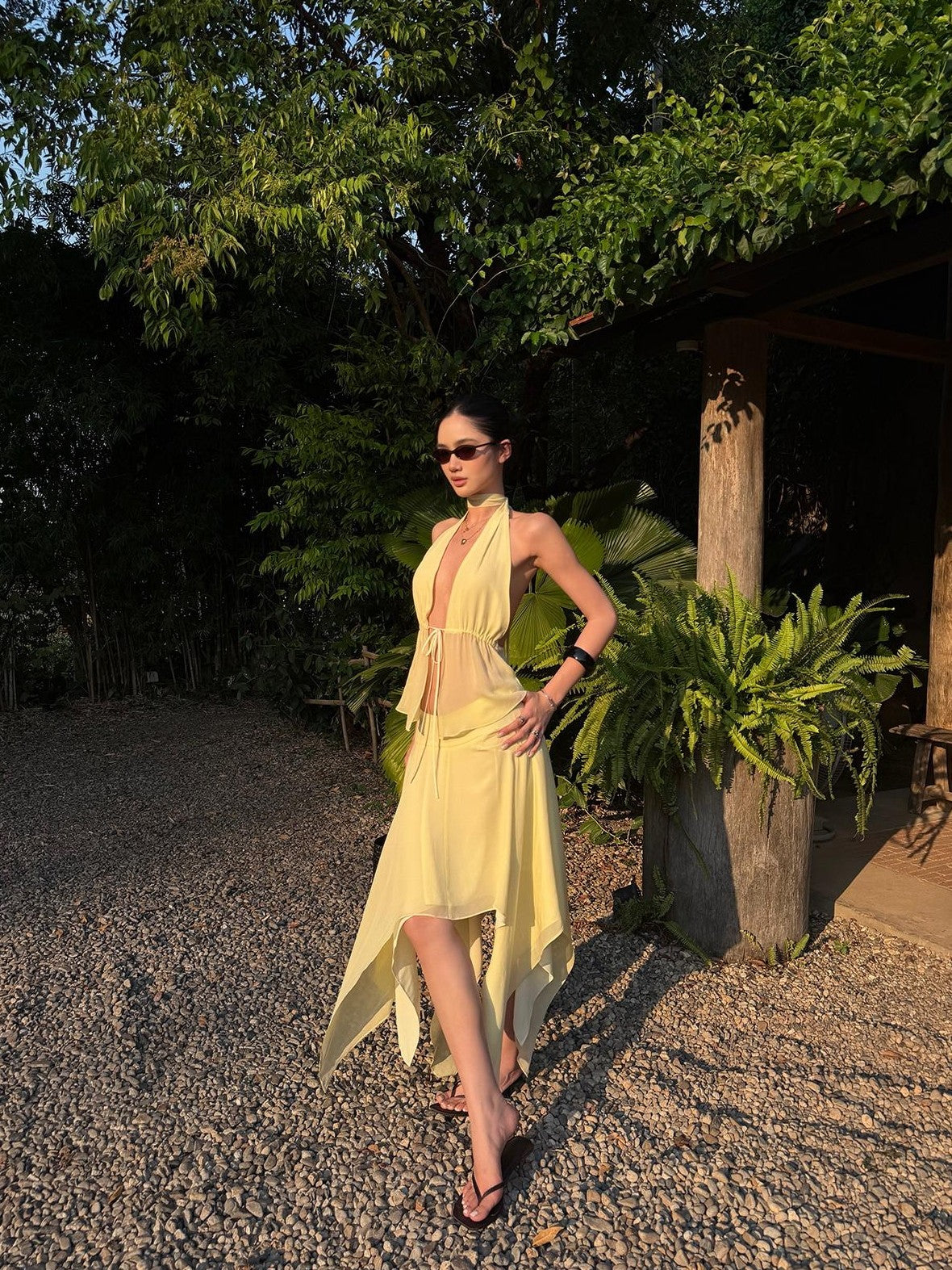 rovente Yellow Deep V-neck Sleeveless Asymmetric Two Piece Women's Matching Skirt Sets