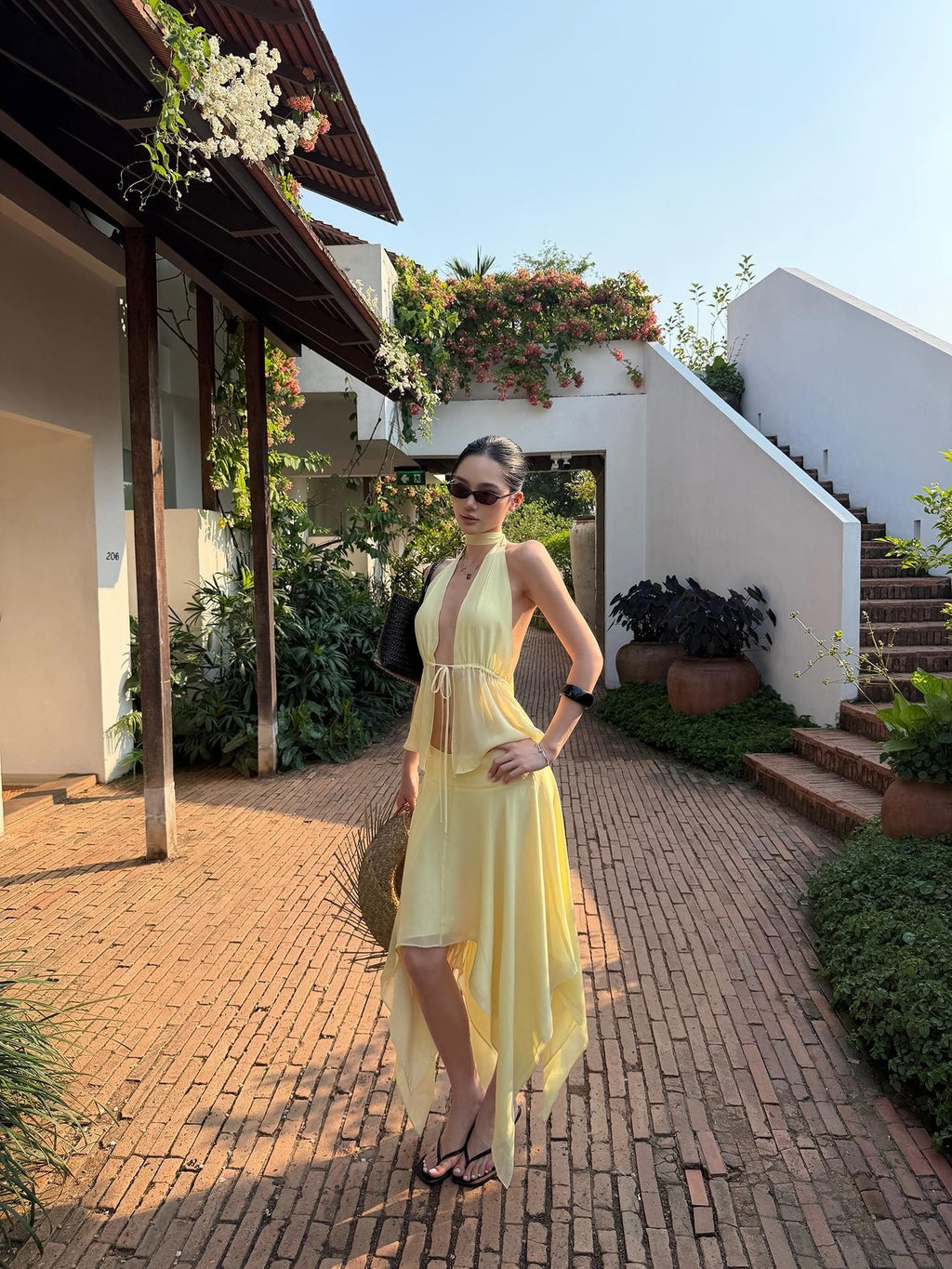 rovente Yellow Deep V-neck Sleeveless Asymmetric Two Piece Women's Matching Skirt Sets