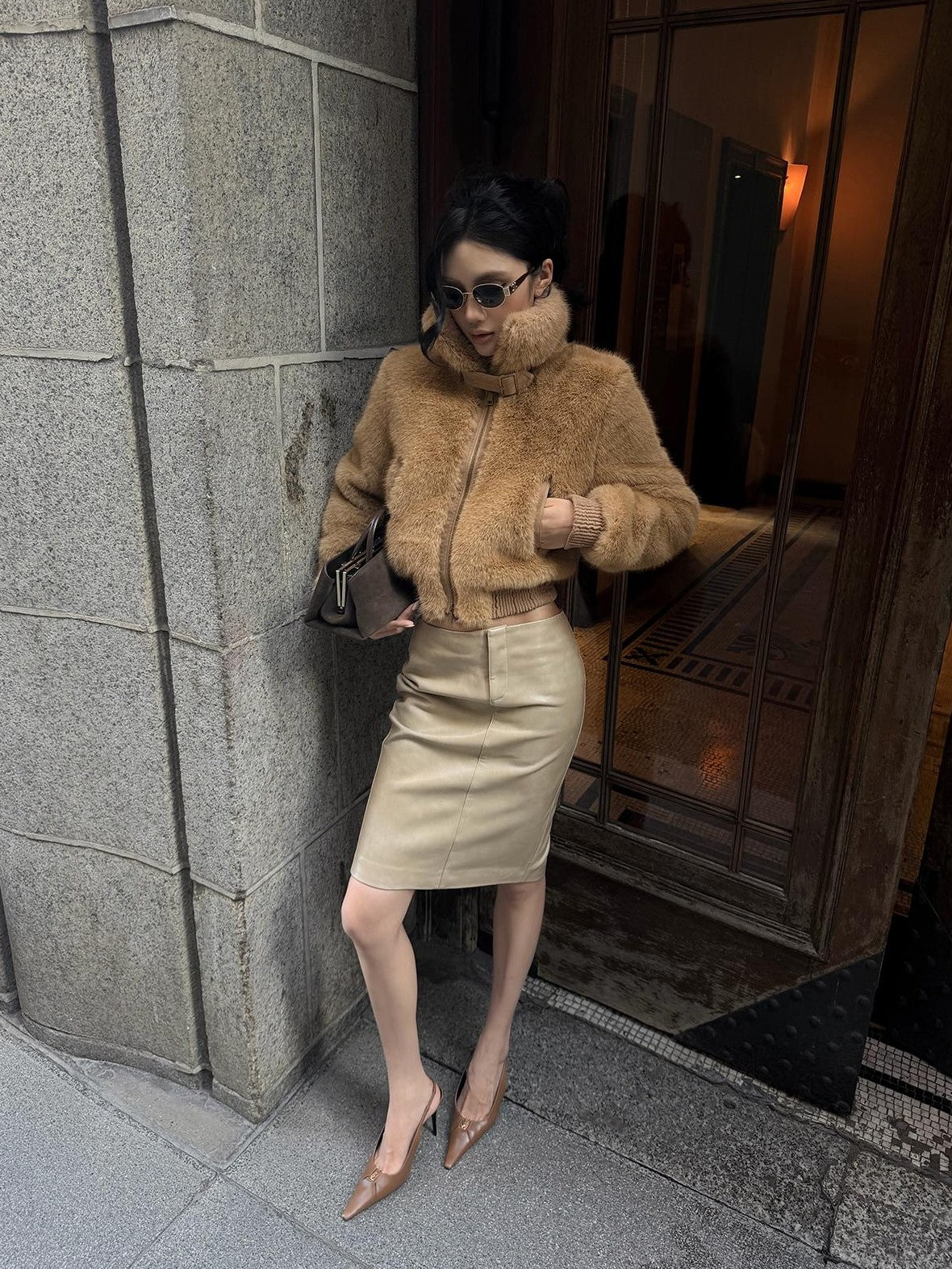 rovente Yellow Stand Collar Zip Cropped Women's Faux Fur Coats