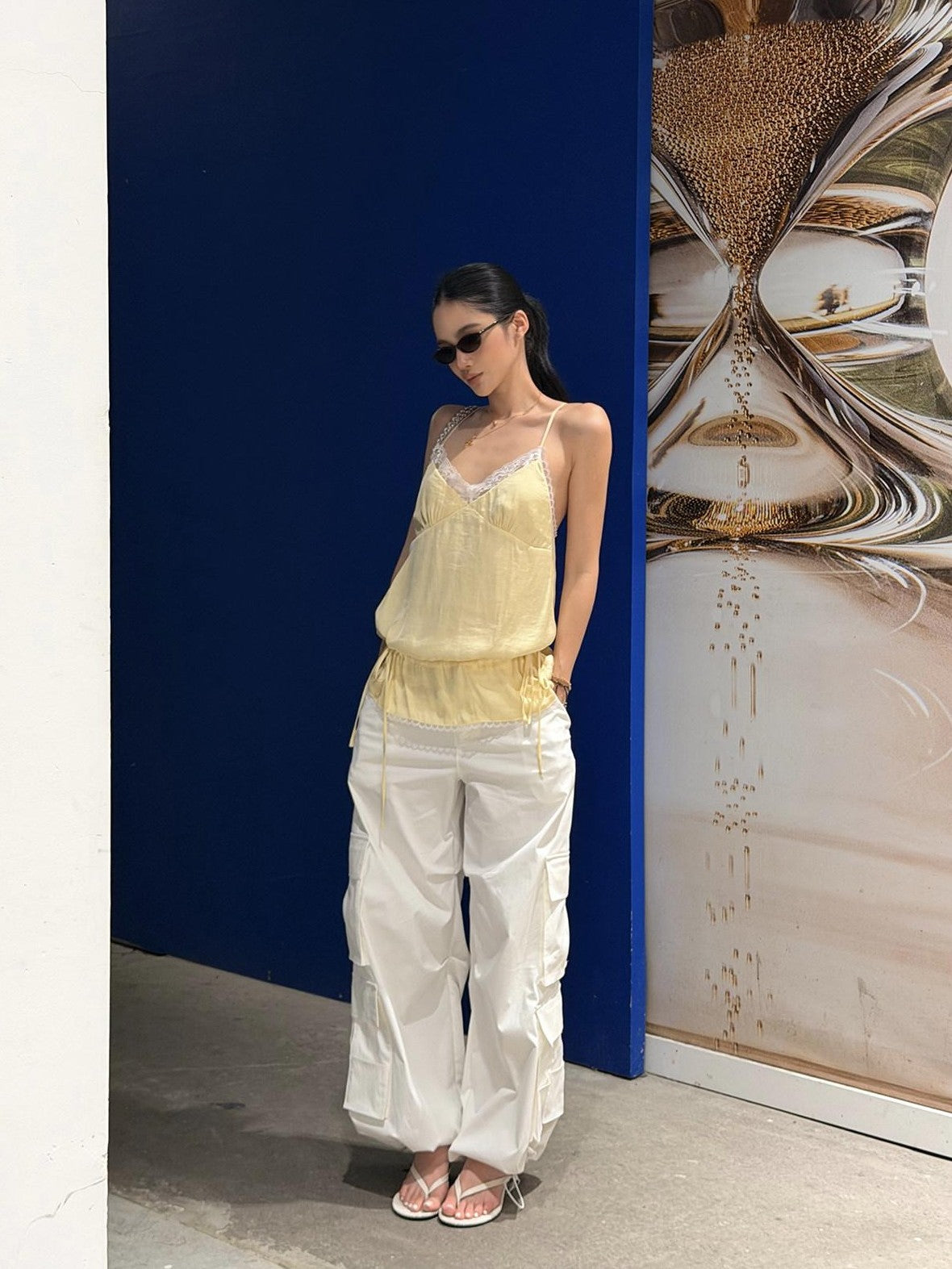 rovente Yellow V-neck Lace Splice Drawstring Slim Fit Women's Camisoles